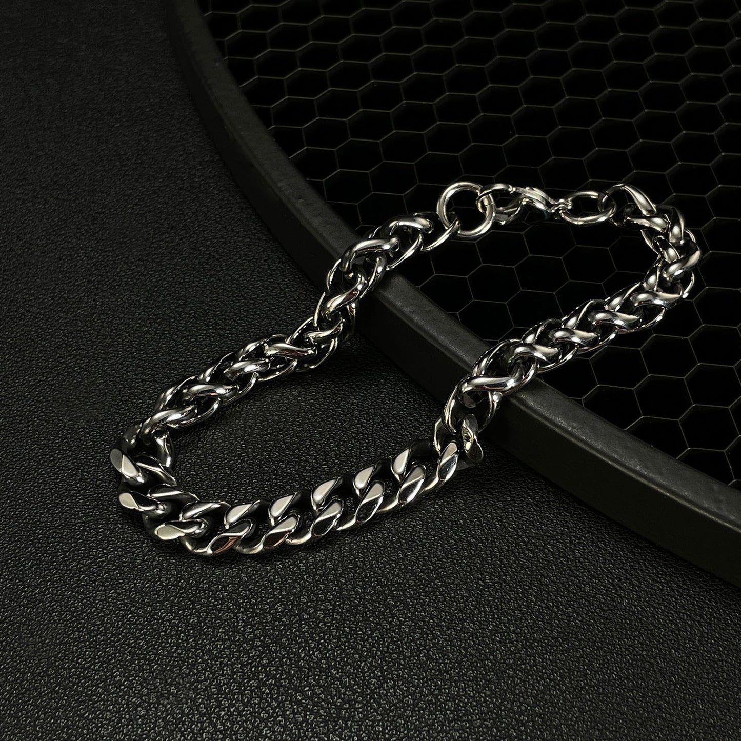 Wee Luxury Men Bracelets GS1459-Titanium Steel Dragon Bone Bracelet Retro Mens Chain
