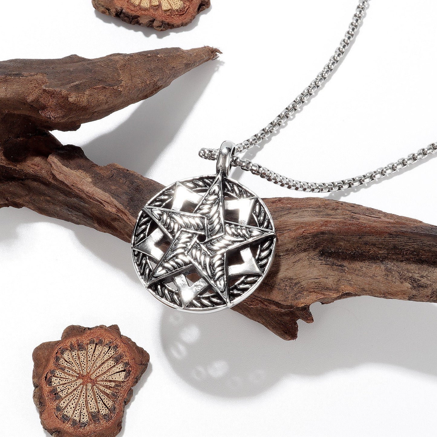 Wee Luxury Men Necklaces 【1723】 Pendant + Chain(GL744C3x550mm) Durable Mens Necklace with Pentagram Pendant in Titanium Steel