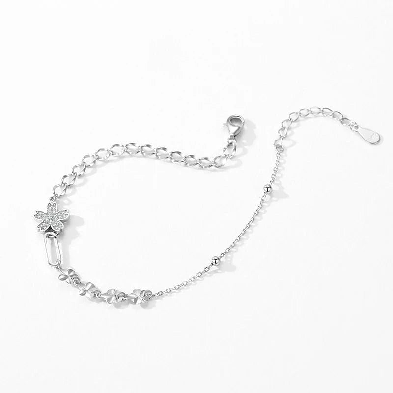 Wee Luxury Silver Bracelets Flower Zircon Bracelet in Sterling Silver Adjustable Chain