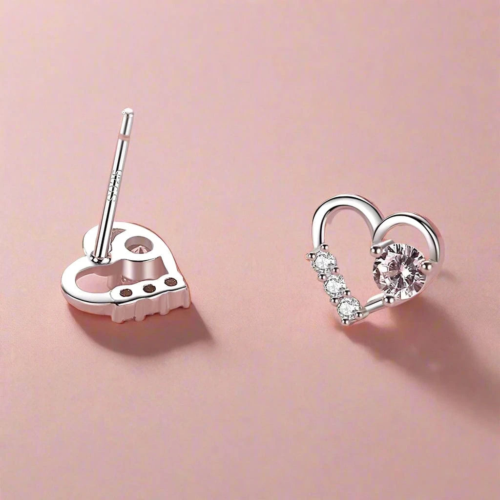 Wee Luxury Silver Earrings Heart Cubic Zirconia Earrings in 925 Silver