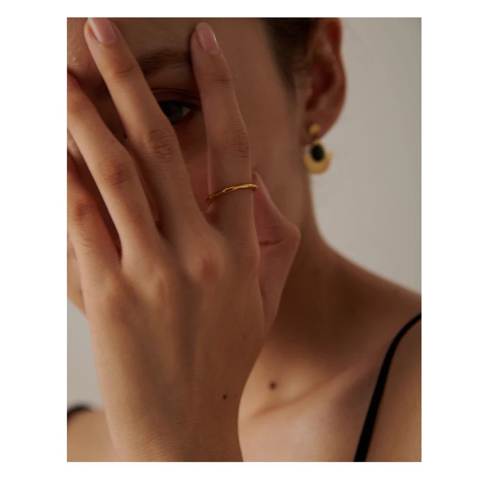 Wee Luxury Women Rings Minimalist Golden Bamboo Joint Metal Finger Ring