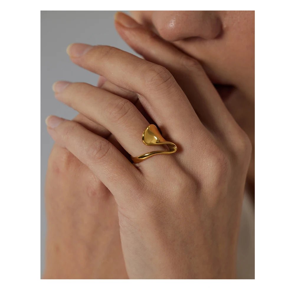 Wee Luxury Women Rings Statement Metal Golden Geometric Irregular Ring