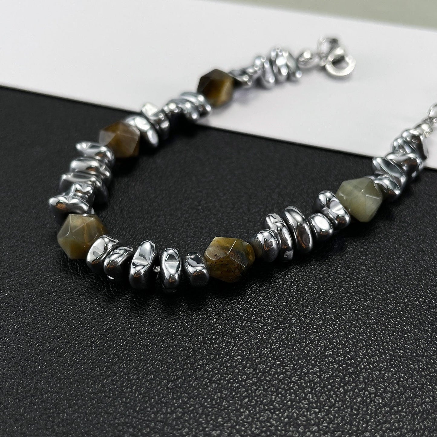 Wee Luxury Men Bracelets Steel Stylish Tiger Eye Steel Bracelet Perfect for Every Occasion