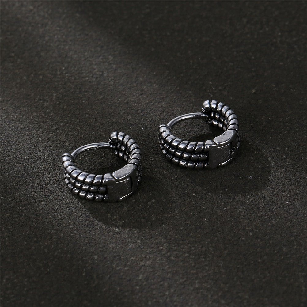 Wee Luxury Men Earrings 1 piece Vintage Punk Unisex Twist Metal Stud Earrings