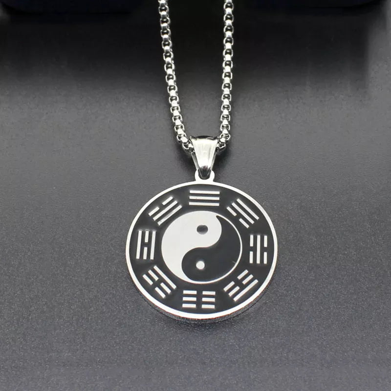 Wee Luxury Men Necklaces Enamel Black White Circle Bagua Tai Chi Ying Yang Pendant