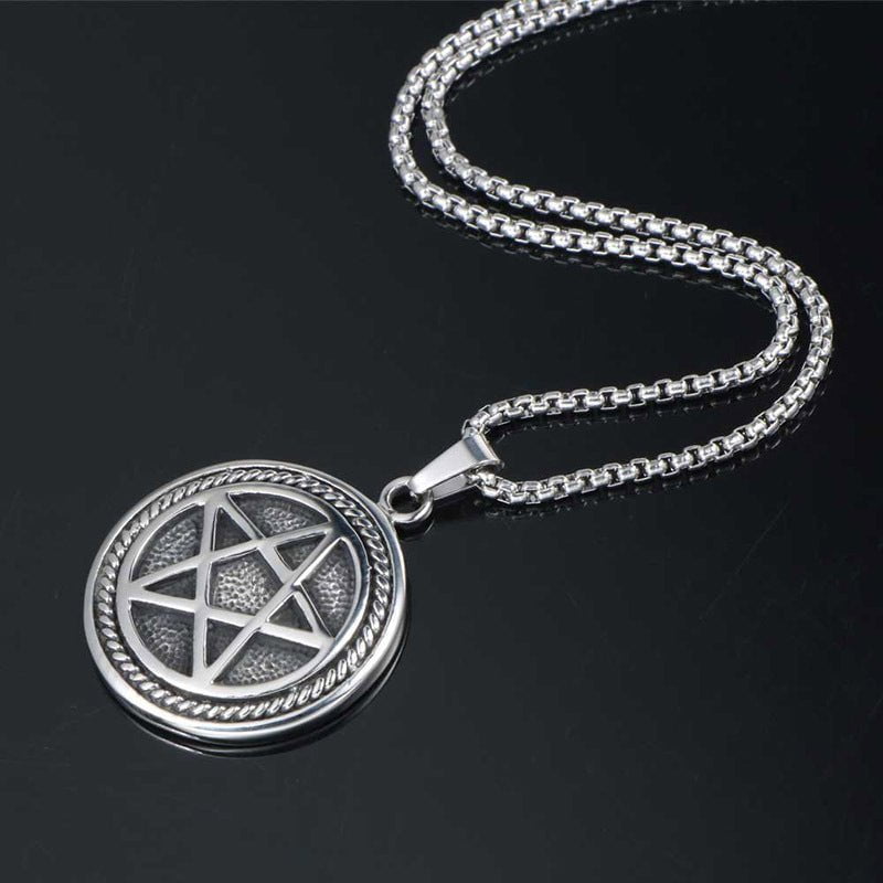 Wee Luxury Men Necklaces Pendant + 401*2.5*60cm with chain Men's Hip-Hop Titanium Steel Retro Five-Pointed Star Pendant