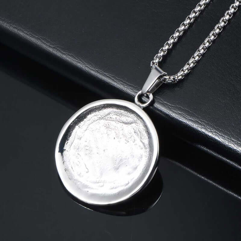 Wee Luxury Men Necklaces Pendant + 401*2.5*60cm with chain Men's Hip-Hop Titanium Steel Retro Five-Pointed Star Pendant