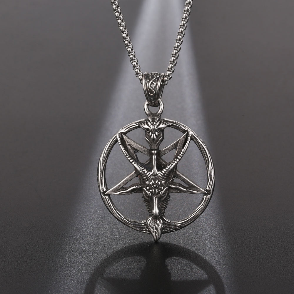 Wee Luxury Men Necklaces Pendant +401*2.5*60cm with chain Trendy Men's Stainless Steel Goat Skull Jewellery Necklace