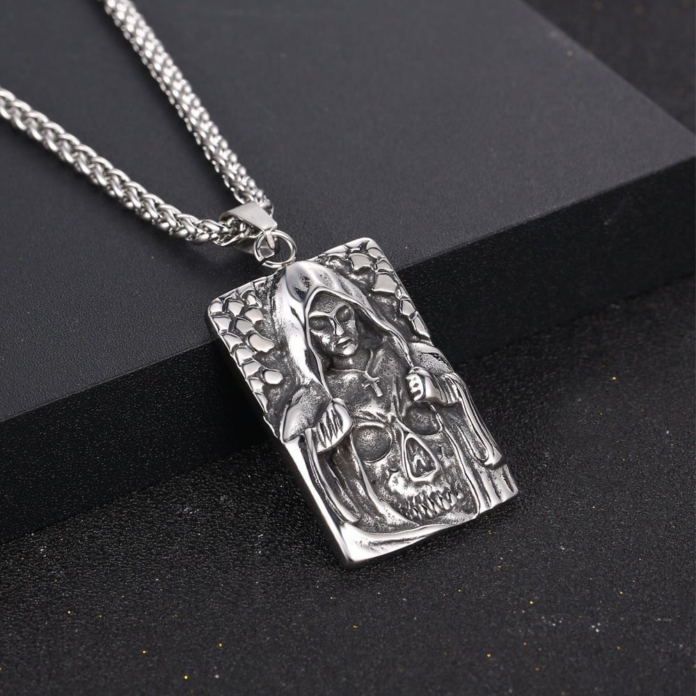 Wee Luxury Men Necklaces Pendant + ce402*3*60cm with chain Personalized Retro Titanium Steel Skull Necklace for Men