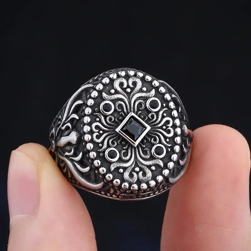 Wee Luxury Men Rings Black Colour / Only Ring / 7 Retro Turkish Signet Pattern Totem Ring For men