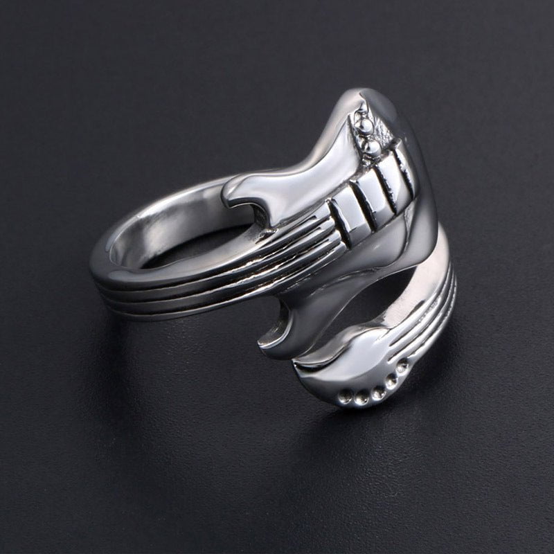 Wee Luxury Men Rings Fashion Spirit Titanium Steel Guitar Ring for Rock Music Lovers