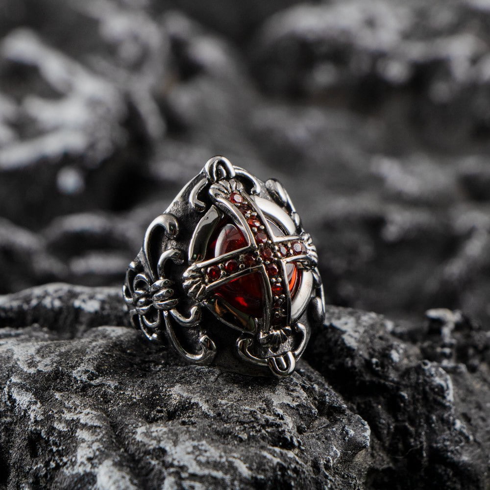 Wee Luxury Men Rings Men's Gothic Titan Crown Ring with Ruby and Diamond Details