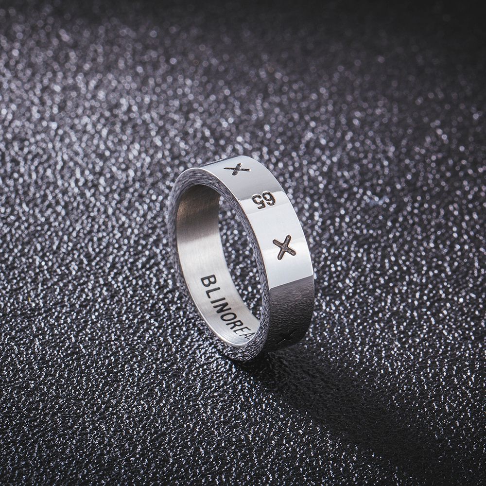 Wee Luxury Men Rings Stylish Titanium Steel Couples Rings for Perfect Match