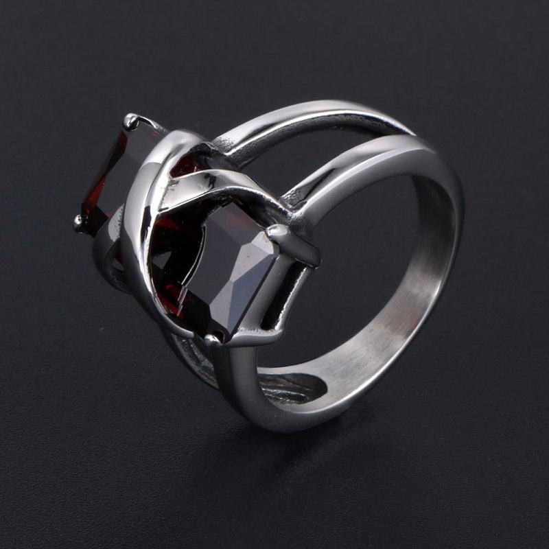 Wee Luxury Men Rings Vintage-Inspired Men's Ruby Ring in Geometric Titanium Steel