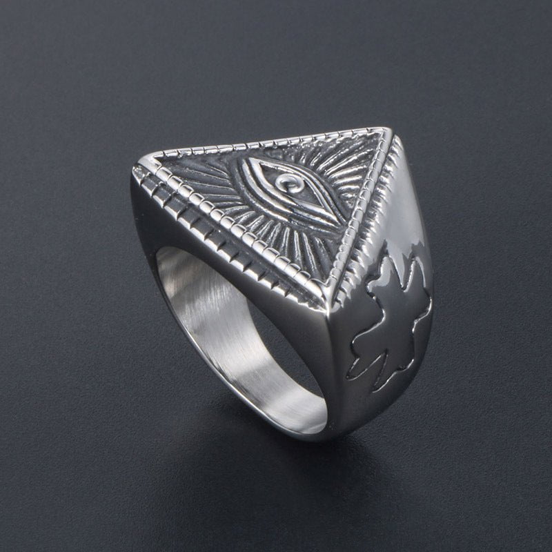 Wee Luxury Men Rings Vintage-Inspired Men's Titanium Band Ring with Punk Devil's Eye Design