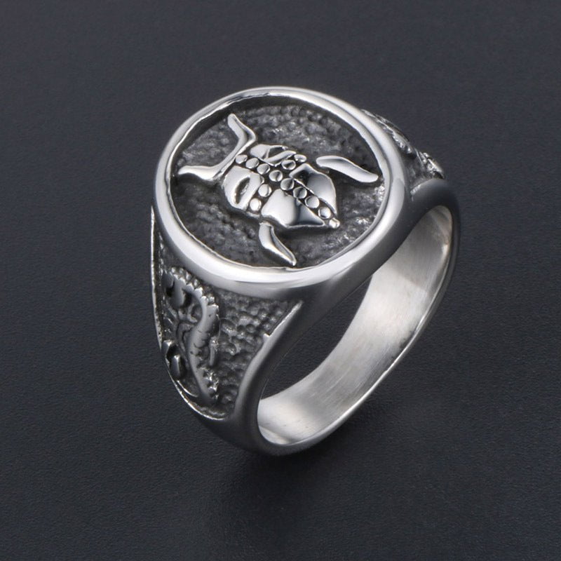 Wee Luxury Men Rings Vintage-Inspired Titanium Steel Men's Pattern Bee Ring