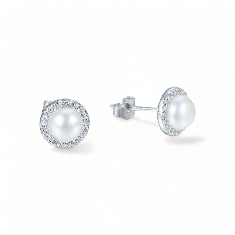 Wee Luxury Silver Earrings Silver Classic Round Fresh Water Pearl Stud Earrings Pave Setting CZ for Women