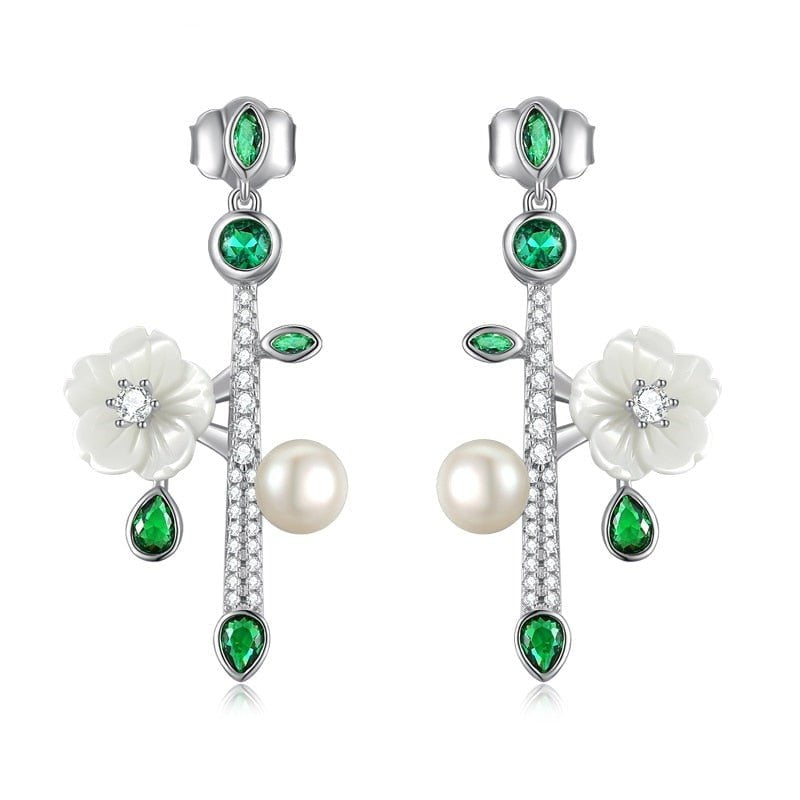 Wee Luxury Silver Earrings Silver Natural Pearl Stud Earrings For Women White Shell Flower Shining Zircon