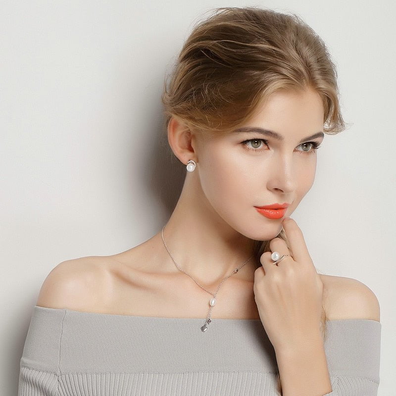 Wee Luxury Silver Earrings Silver Shiny Silver White Pearl Push-Back Stud Earrings For Women