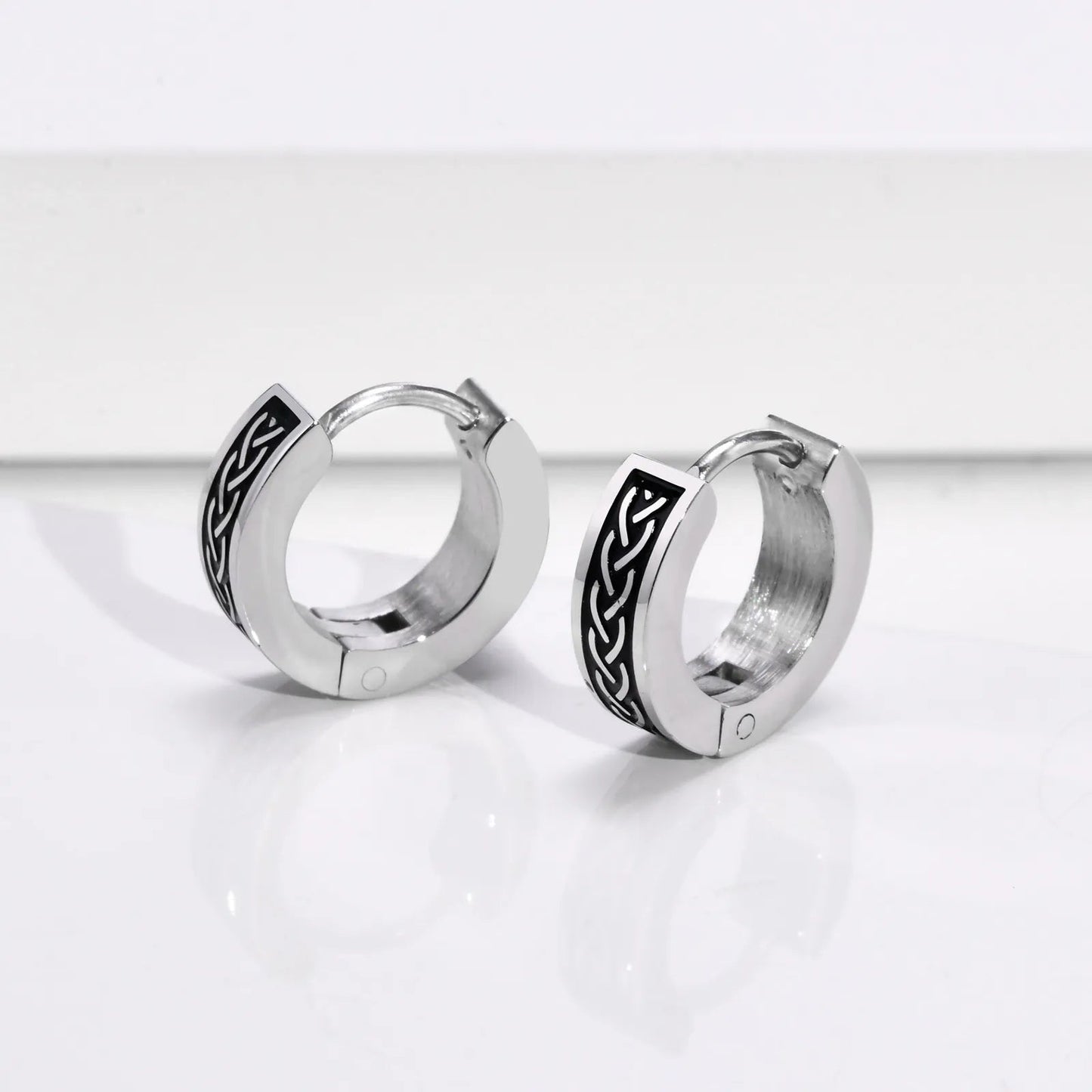 Wee Luxury Stainless Steel Rock Punk Huggie Earrings For Men