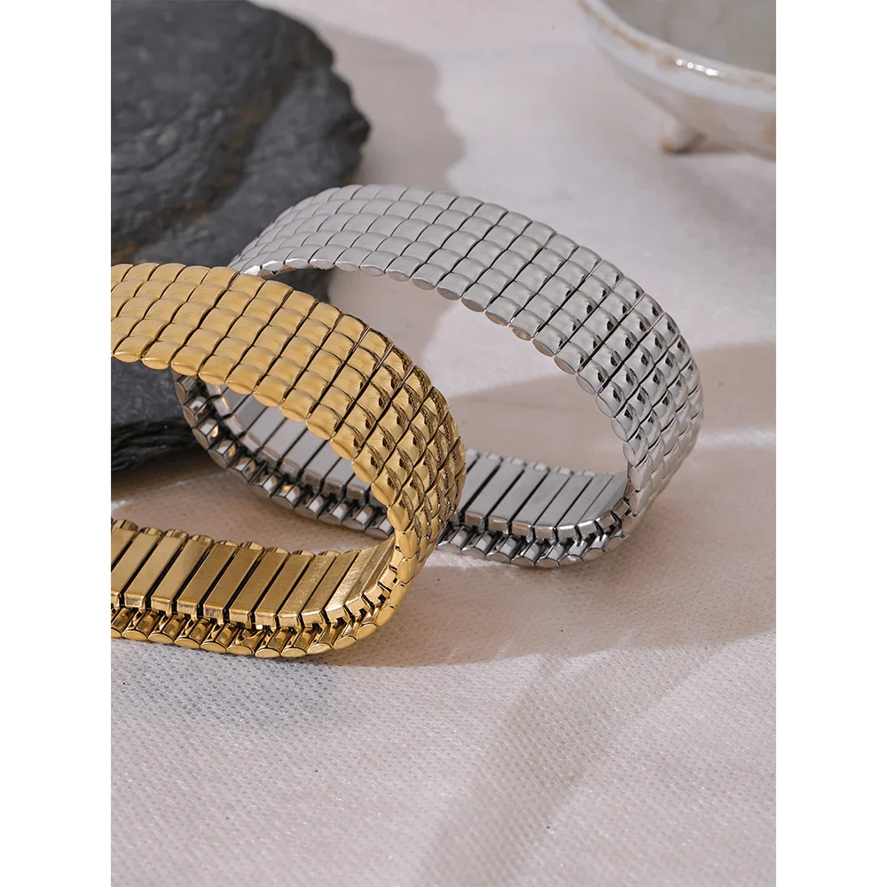 Wee Luxury Women Bracelets 30mm Trendy Stainless Steel Elastic Metal Wide Large Bangle Bracelets