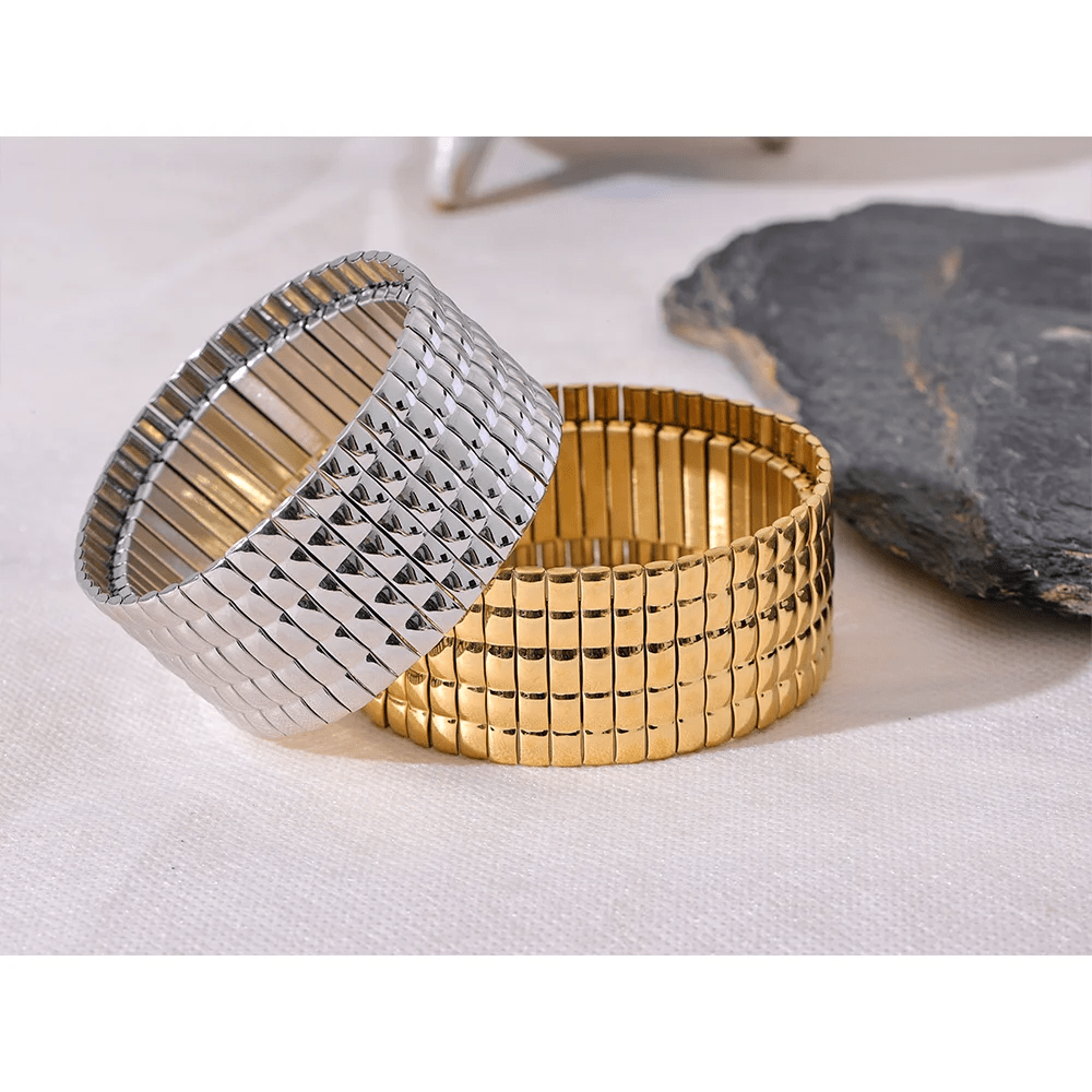 Wee Luxury Women Bracelets 30mm Trendy Stainless Steel Elastic Metal Wide Large Bangle Bracelets