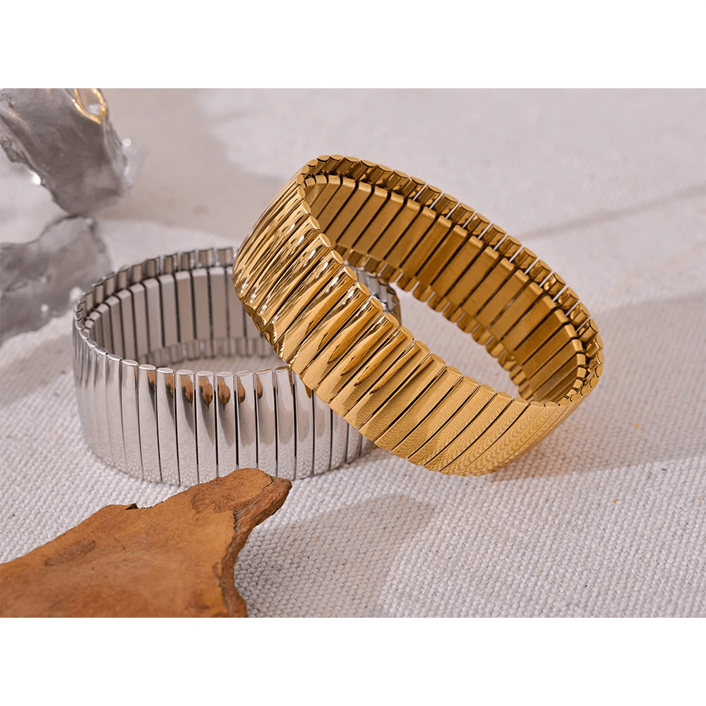 Wee Luxury Women Bracelets Elastic Metal Big Wide Bracelet Bangle Rust Proof 18K Gold Plated