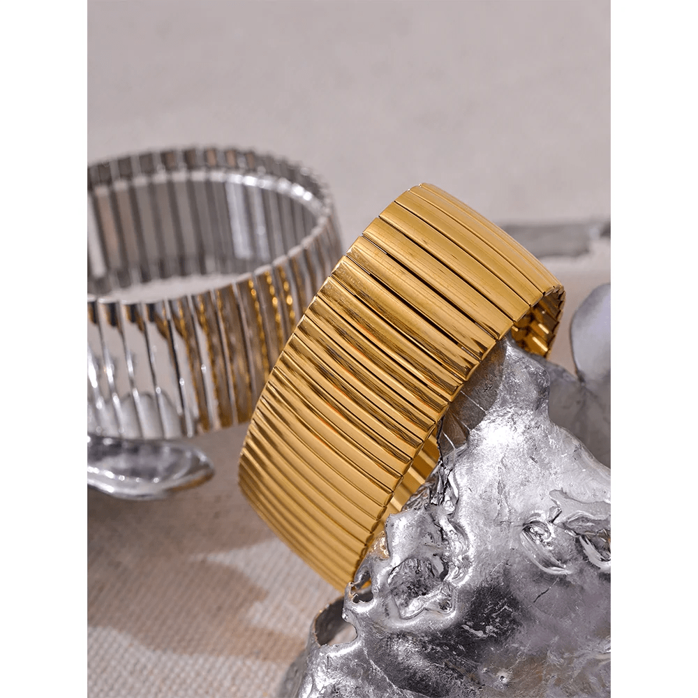 Wee Luxury Women Bracelets Elastic Metal Big Wide Bracelet Bangle Rust Proof 18K Gold Plated