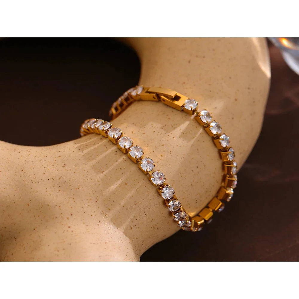 Wee Luxury Women Bracelets Gold Plated Luxury Charm Bling AAA Cubic Zirconia Chain Bracelet for Women