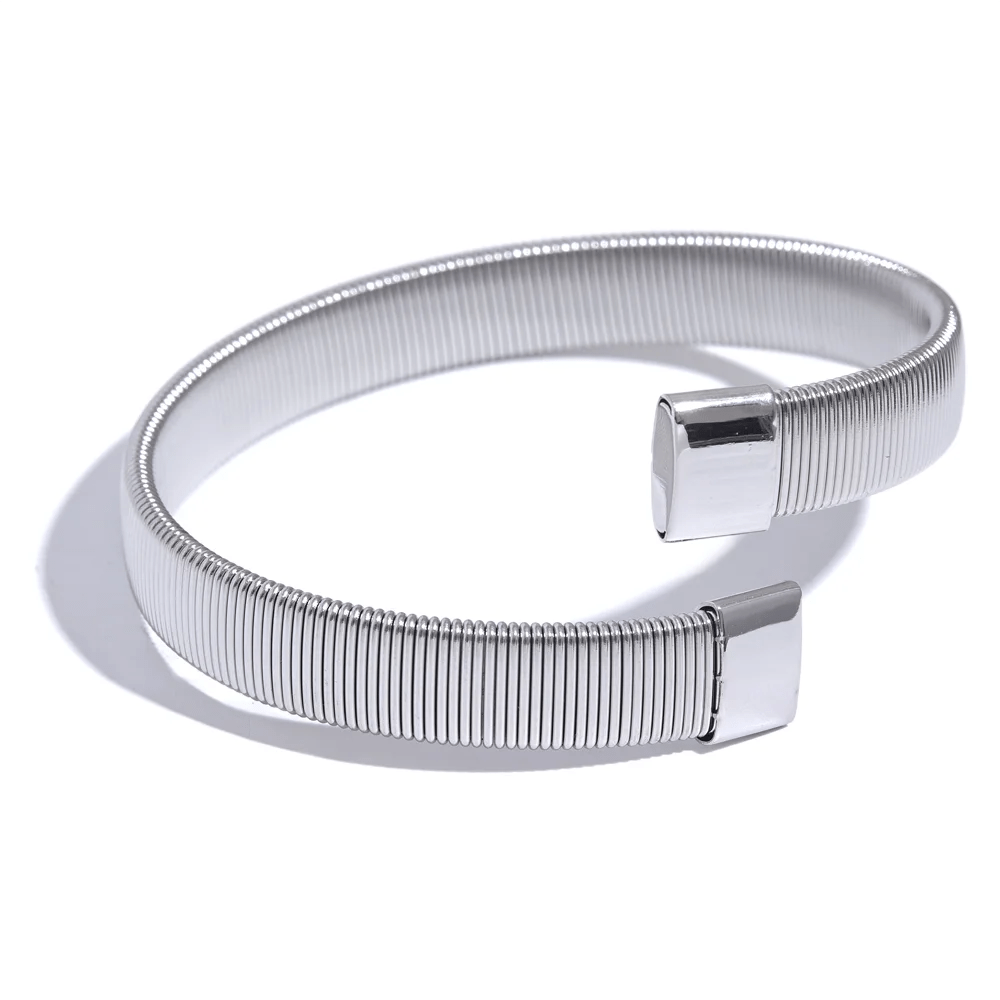 Wee Luxury Women Bracelets Platinum 316L Stainless Steel Metal Wide Cuban Chain Cuff Bracelet Bangle