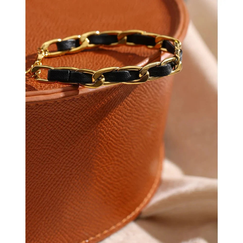 Wee Luxury Women Bracelets Trendy Leather Metal Chain Bracelet Jewelry Stainless Steel for Women