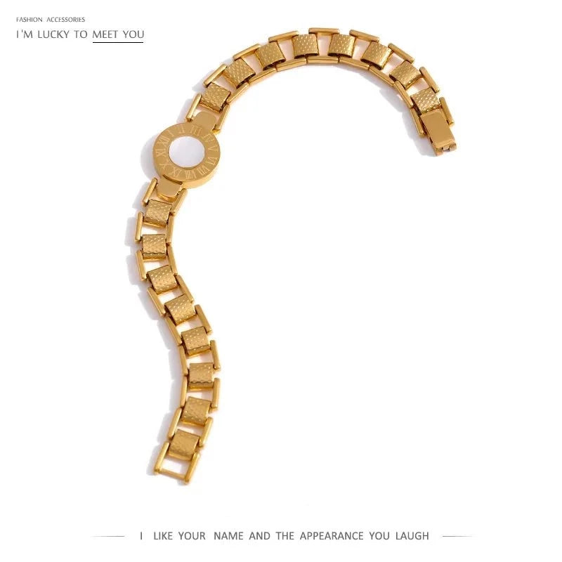Wee Luxury Women Bracelets Women Chain Bracelet Trendy Roman Numeral Shell