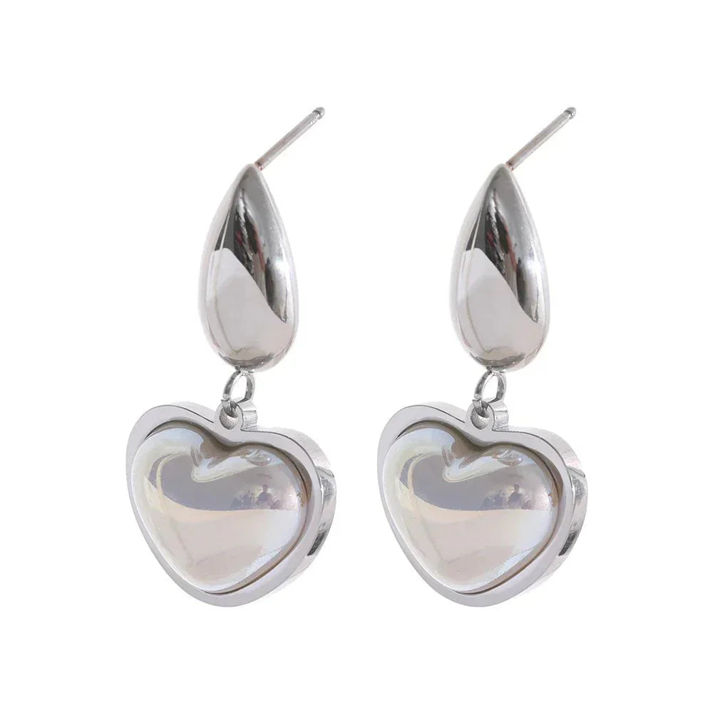 Wee Luxury Women Earrings Steel Chic Golden Heart Shaped Drop Earrings with Imitation Pearls