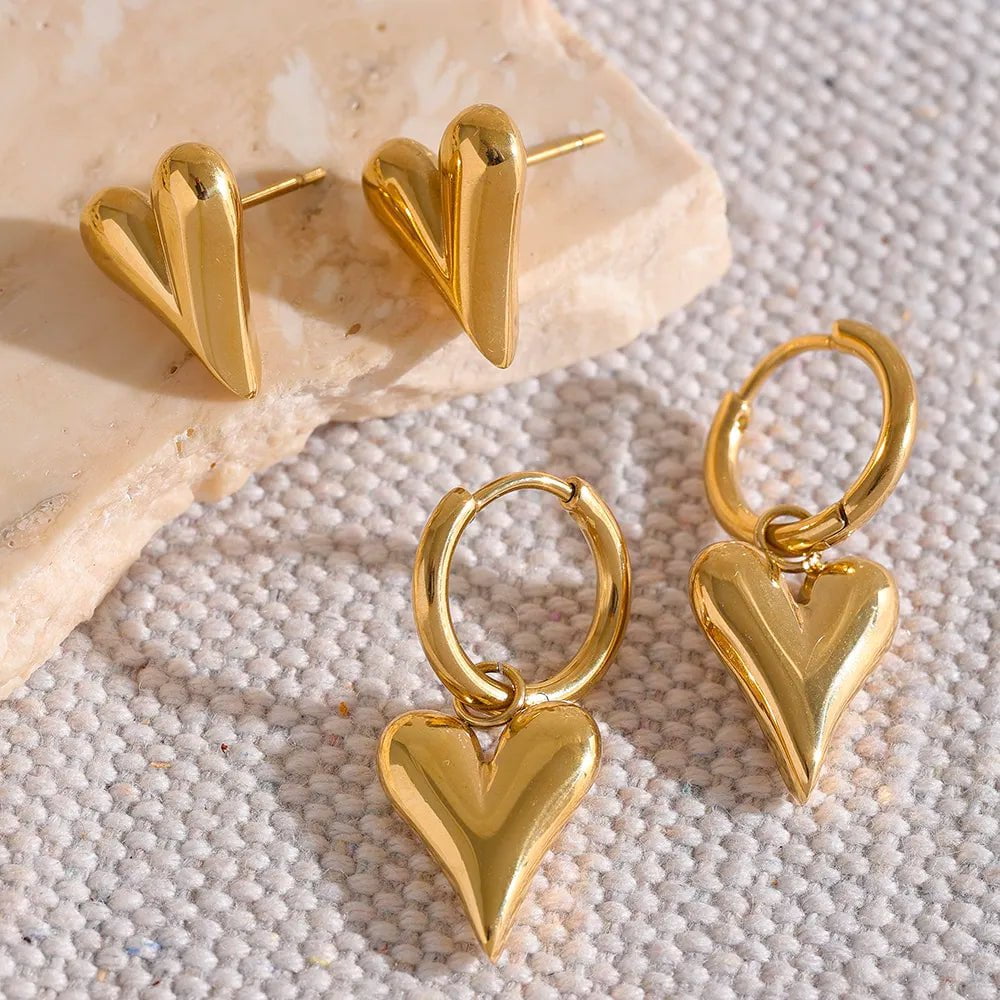 Wee Luxury Women Earrings Trendy Fashion Chic Heart Huggie Hoop Earrings