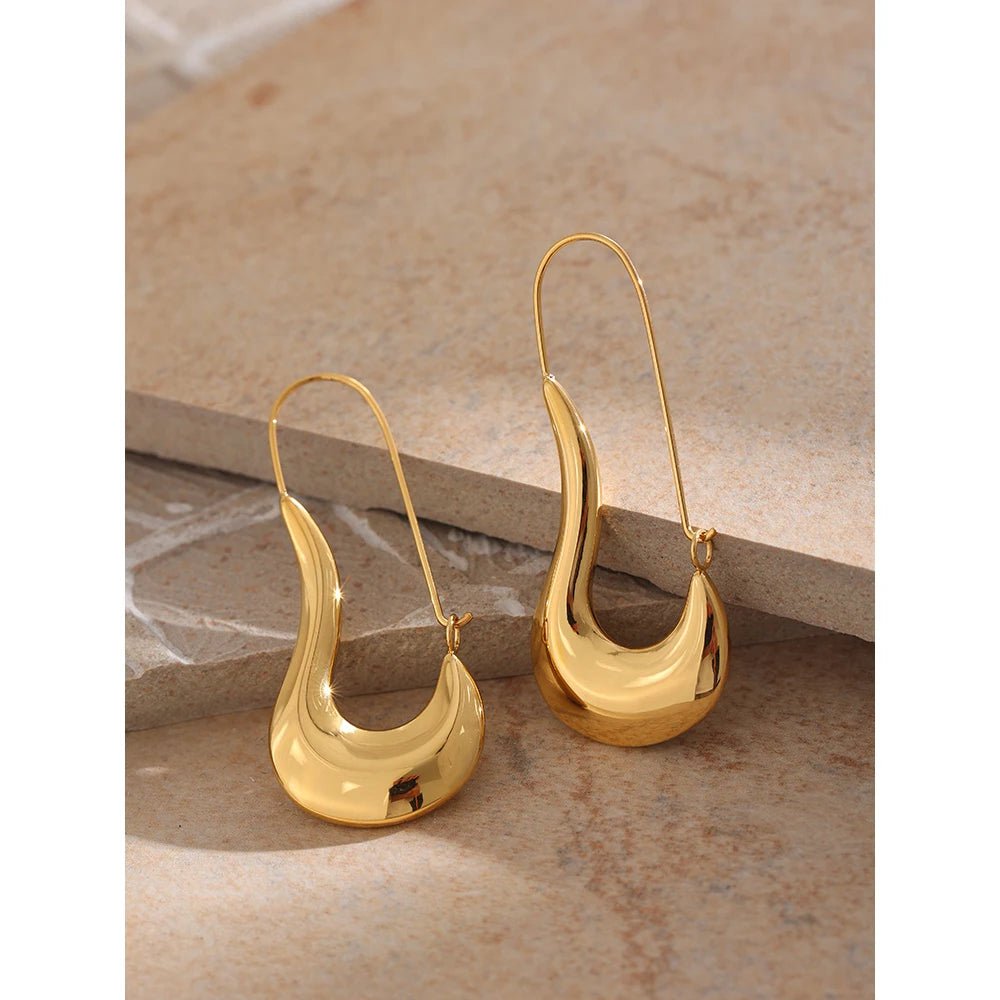 Wee Luxury Women Earrings YH1952A Gold Geometric Hoop Earrings Minimalist Metal 18 K Plated Earrings