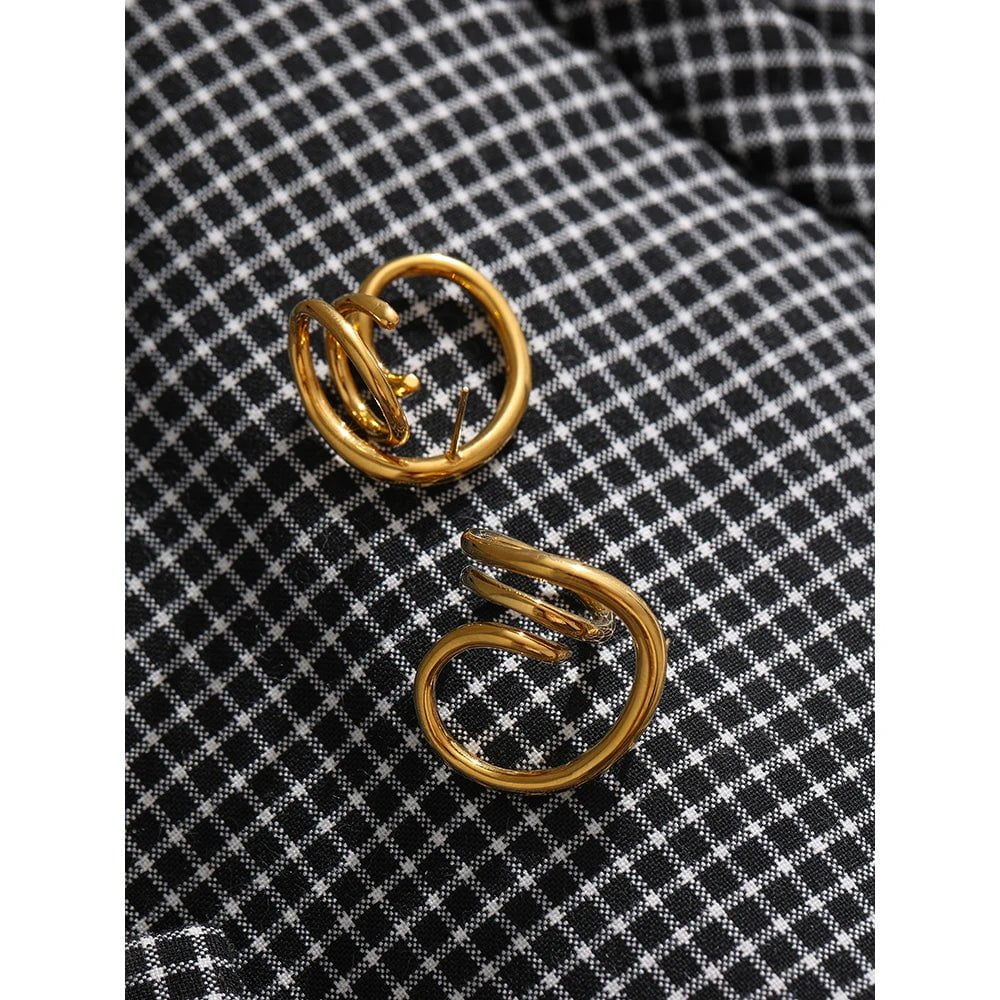 Wee Luxury Women Earrings YH2129A Gold Geometric Stud Earrings Statement Twist Metal Fashion