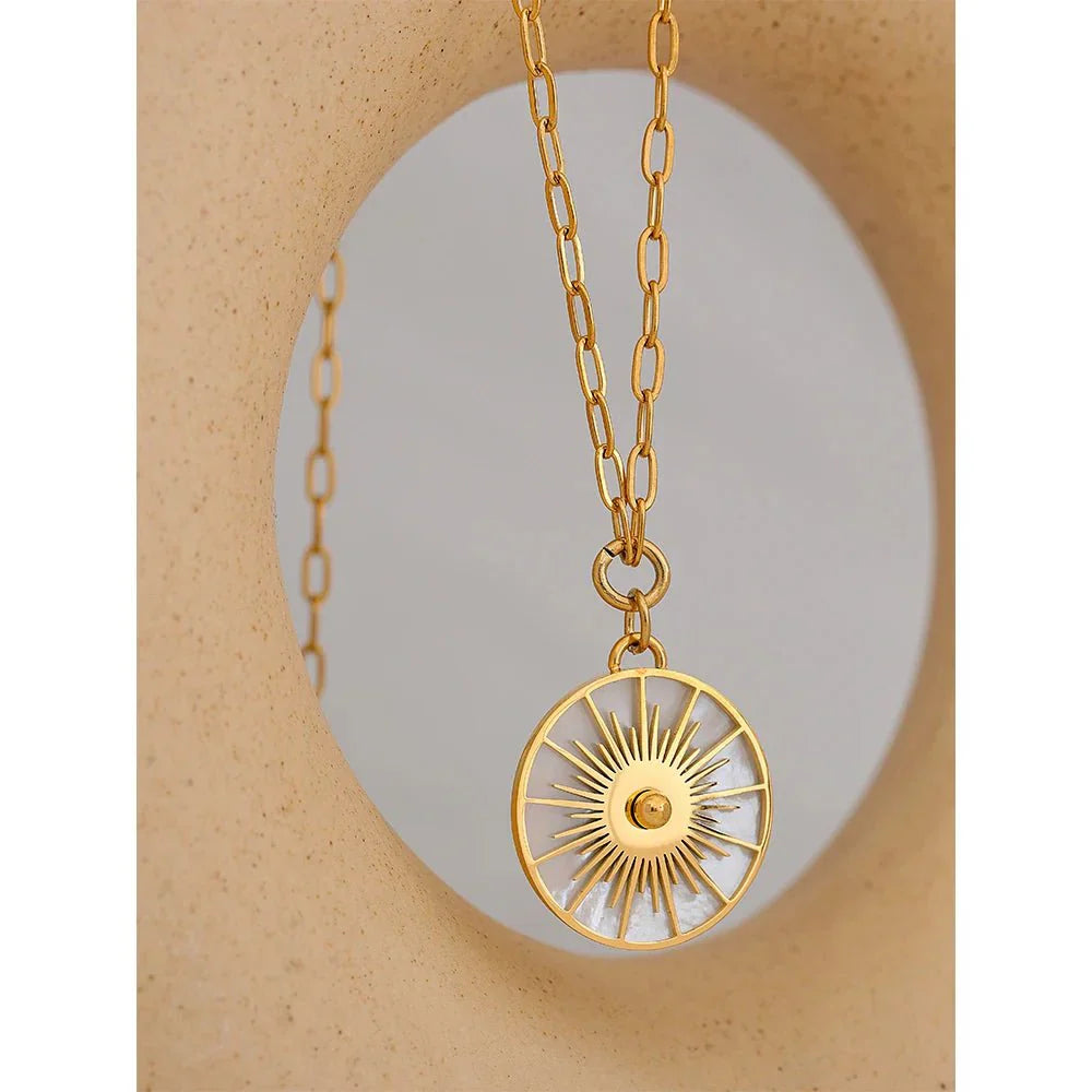 Wee Luxury Women Necklaces Gold Plated Golden Shell Geometric Pendant Sun Necklace - Trendy Stainless Steel Statement Jewelry