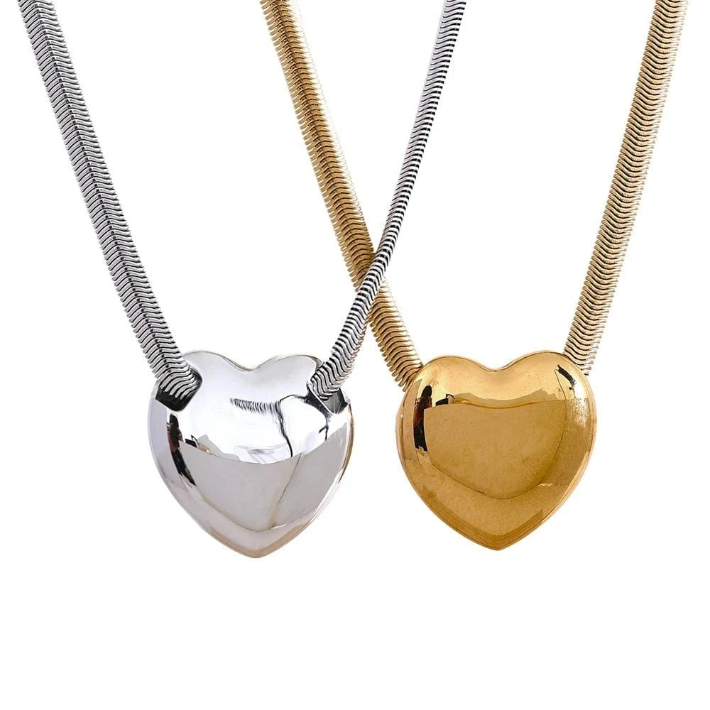 Wee Luxury Women Necklaces Metal Flat Snake Chain Stainless Steel Big Heart Love Pendant Necklace