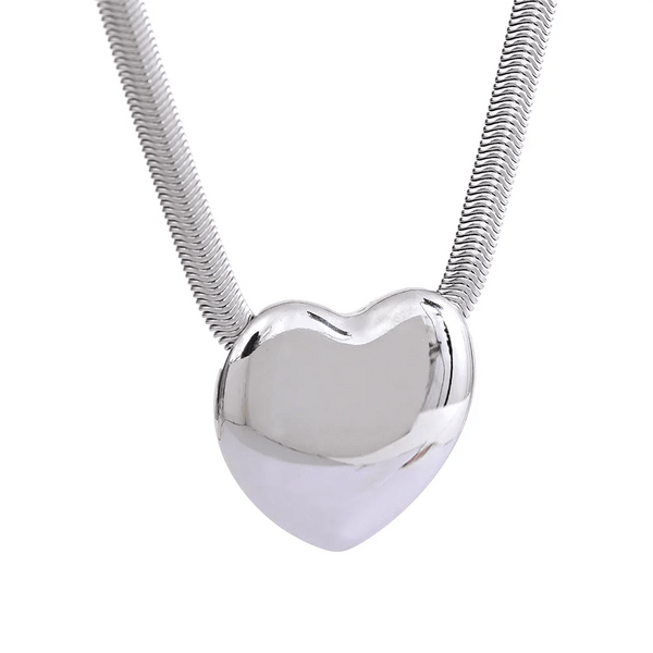 Wee Luxury Women Necklaces Metal Flat Snake Chain Stainless Steel Big Heart Love Pendant Necklace