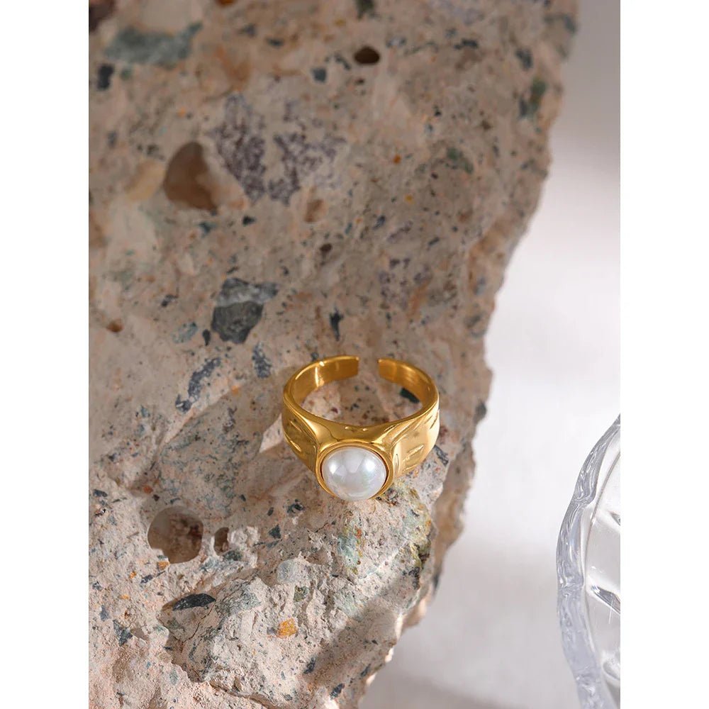 Wee Luxury Women Rings Gold / 6 Imitation Pearls Golden Geometric Finger Ring for Women