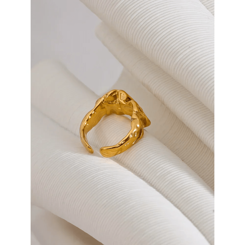 Wee Luxury Women Rings Gold Plated / 7 Geometric Gold-Plated Stainless Steel Wide Metal Ring for Women