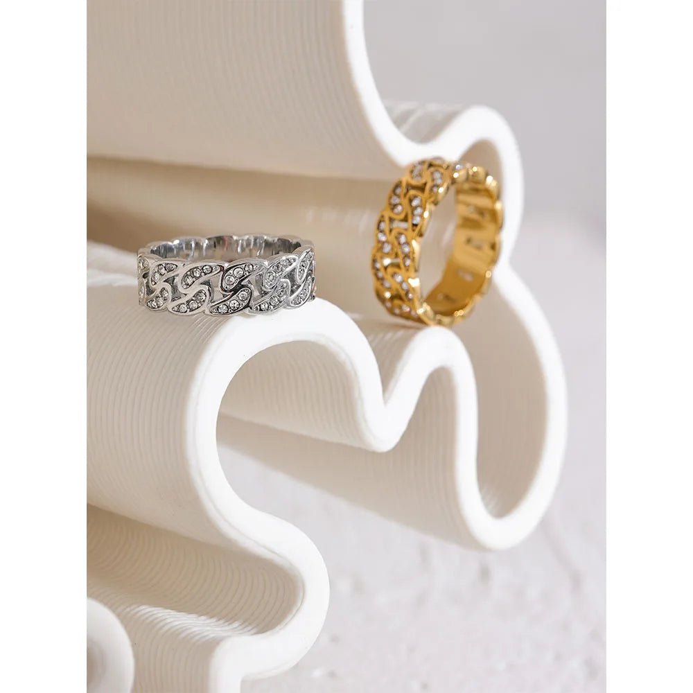 Wee Luxury Women Rings Trendy Daily Stylish Cubic Zirconia Round Hollow Chain Ring