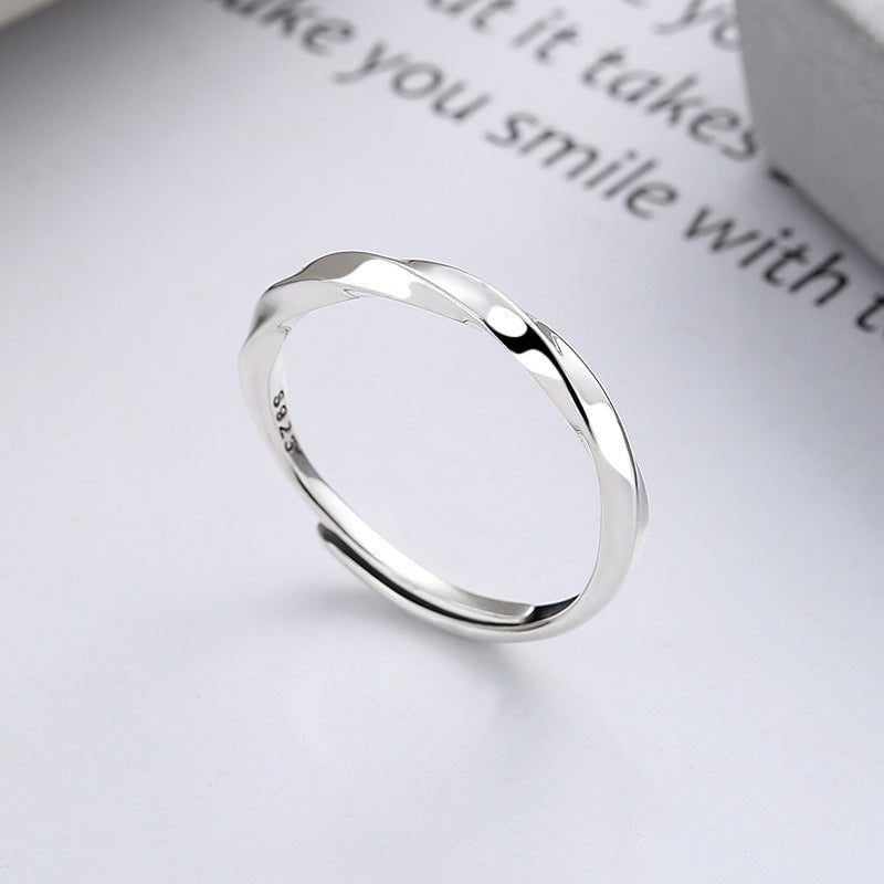 Wee Luxury Yj956/about 1.8 grams / The opening is adjustable Mobius Twist Silver Adjustable Open Ring for Women