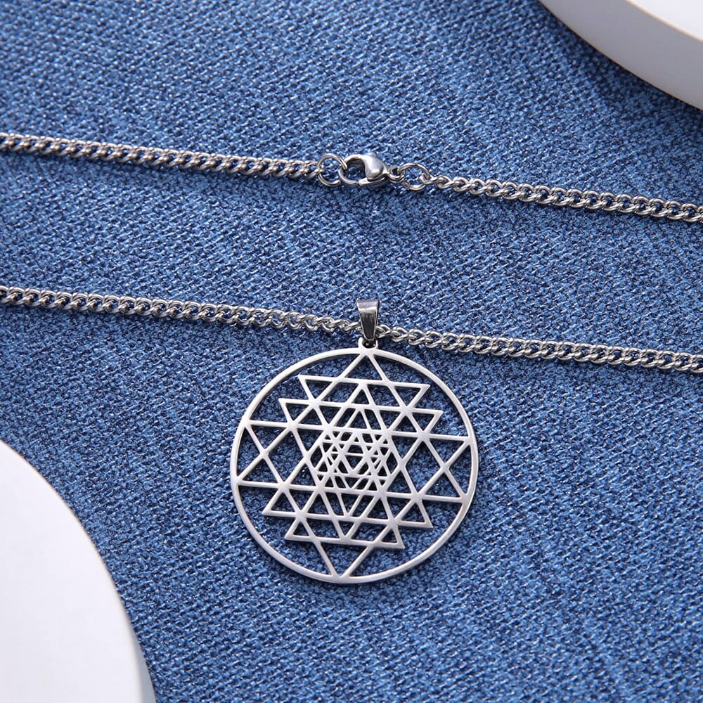 Hindu Sri Yantra Meditation Mens Pendant Necklace