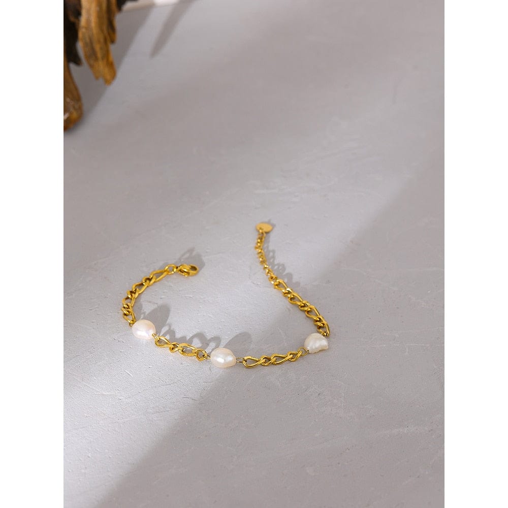 Elegant Natural Pearl Chain Bracelet For Ladies